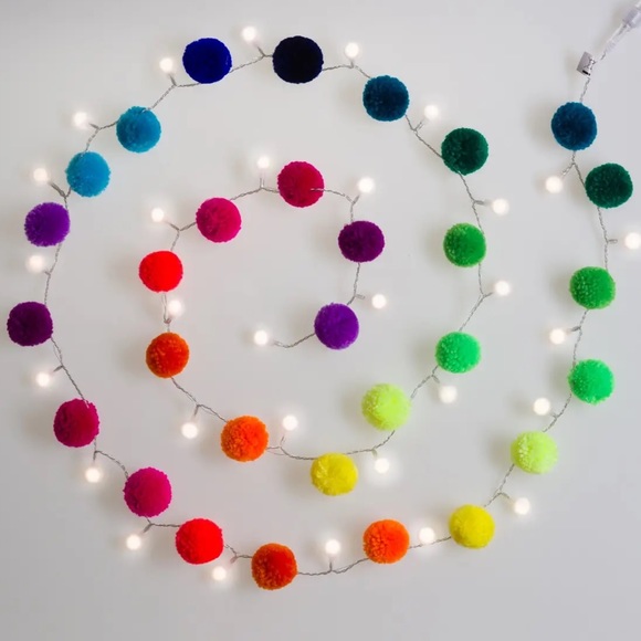 NEW Great Quality Boho Home Decor Battery or Plug Rainbow Pom Pom Fairy Lights - Picture 2 of 3